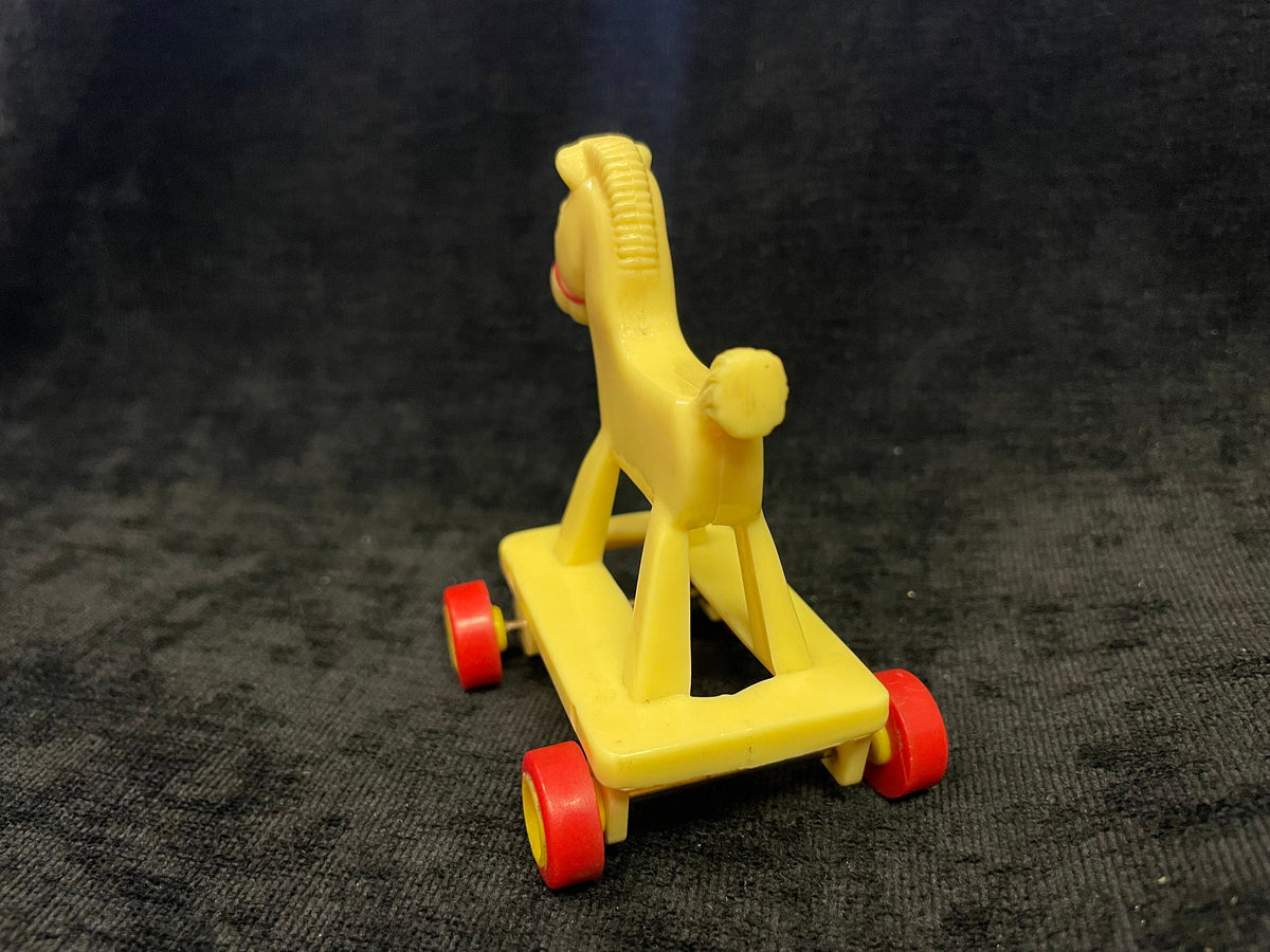 Muppet Babies - Yellow Horse On Wheels - McDonalds Happy Meal Toy