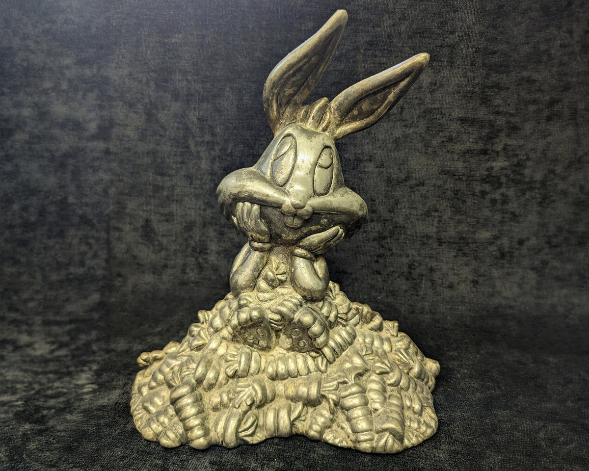 1998 Warner Bros. Silver Plated Bugs Bunny Bank - No Stopper - Bugs Bunny Sitting in Carrots - We all love Bugs Bunny