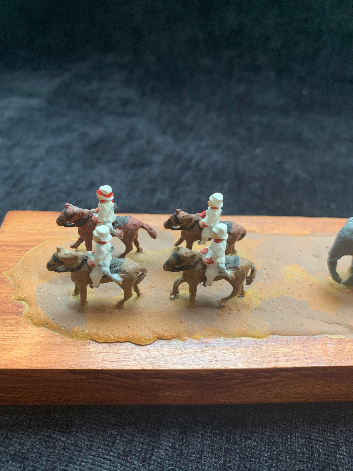 Lead Soldiers 25mm Wearing Dessert Uniforms With Elepants Pulling Artillary Wagons