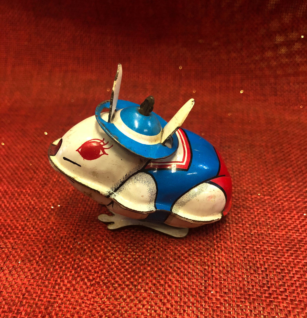 Yoneya Tin Litho Wind Up Bunny
