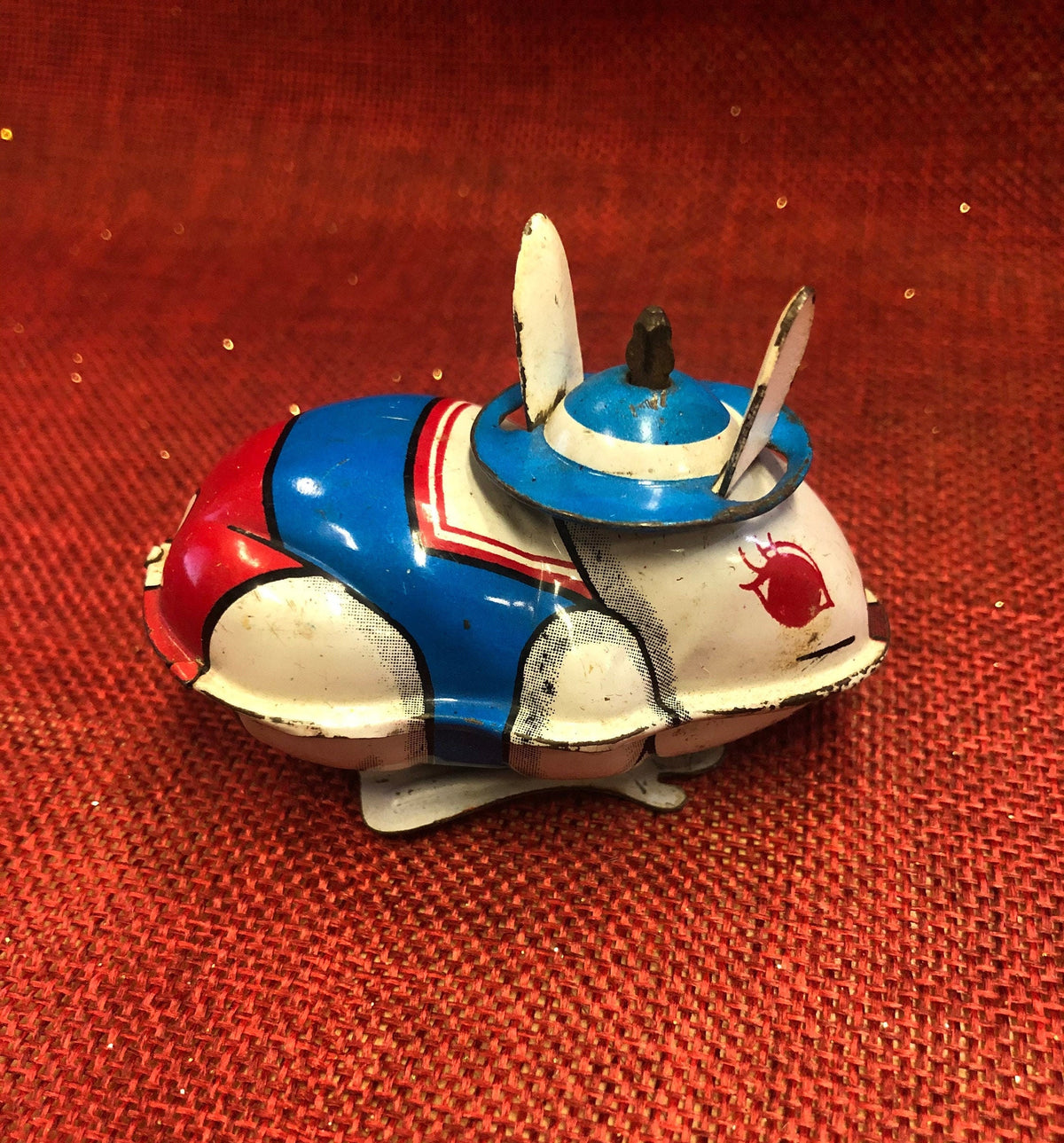 Yoneya Tin Litho Wind Up Bunny