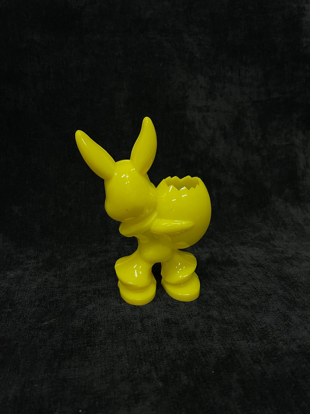 Rosbro/Rosen Bunny Holding Egg Vintage Easter