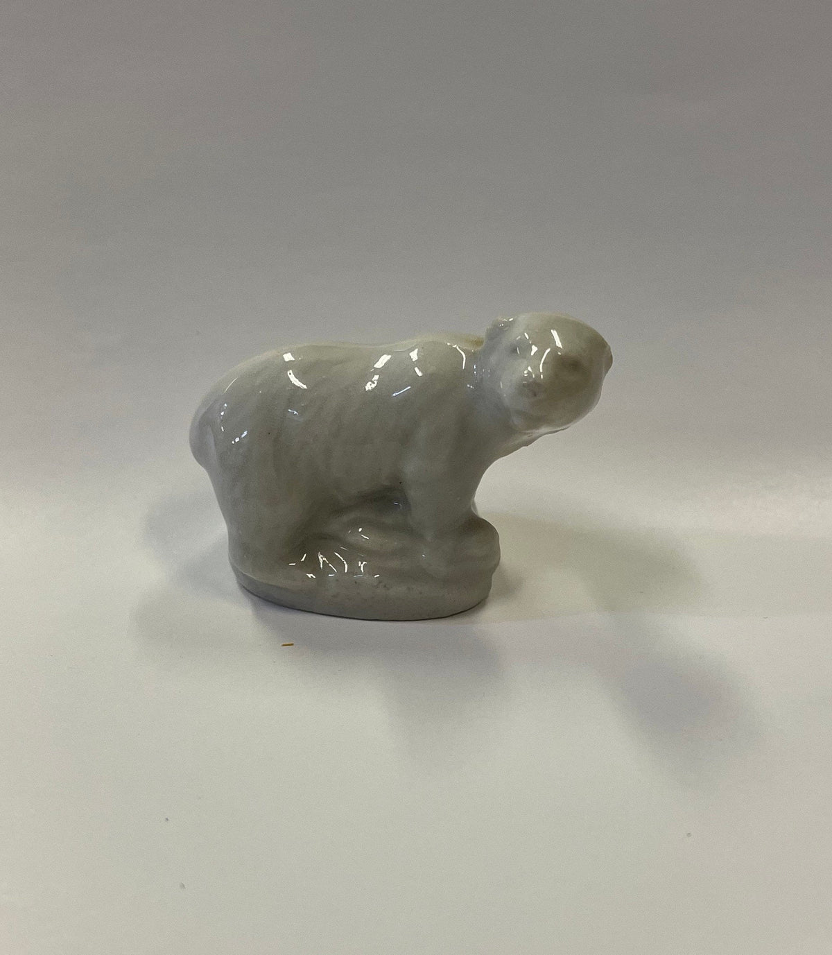 Wade Polar Bear, Red Rose Tea Collectible, Animal Series II