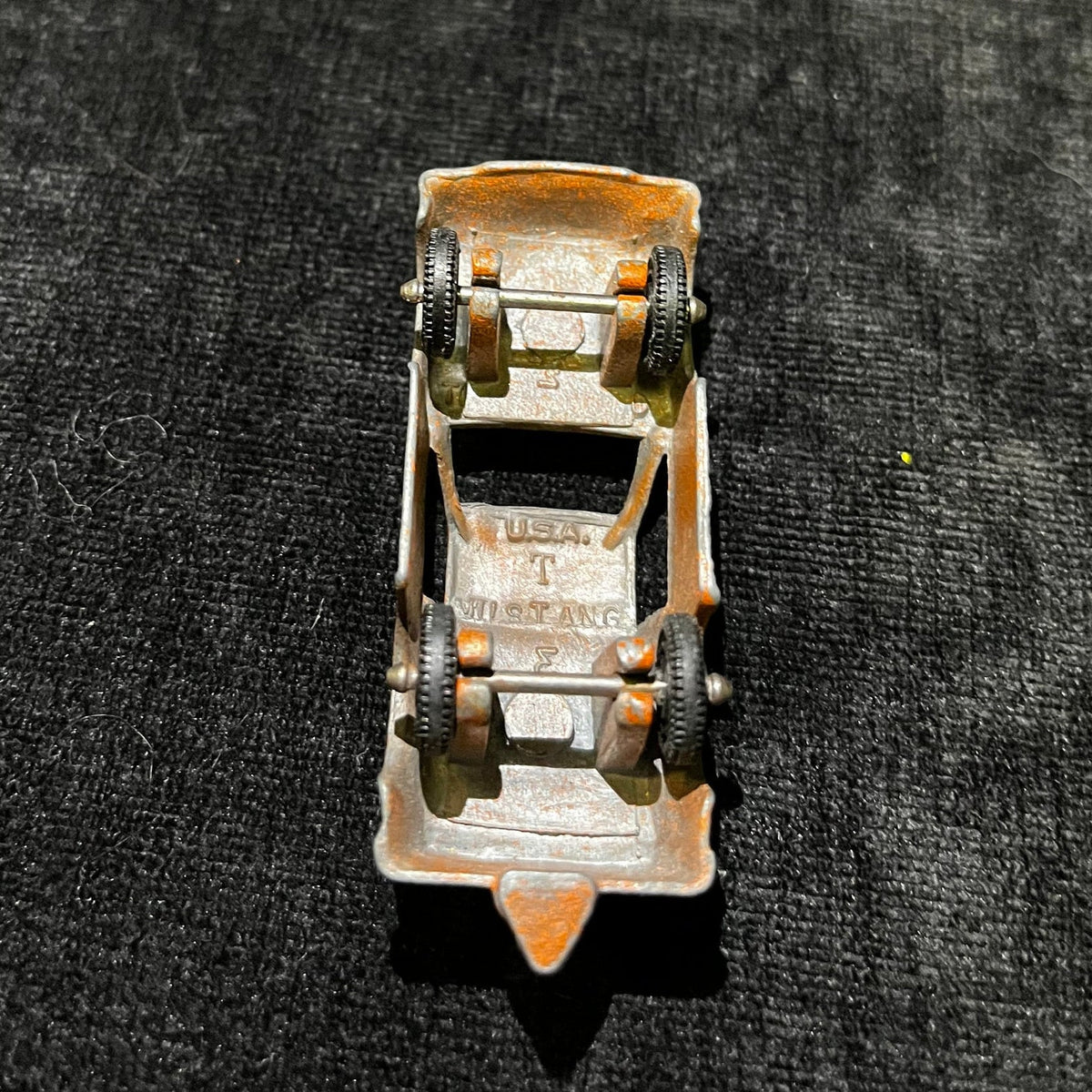 Ford T Mustang Tootsietoy Diecast Car