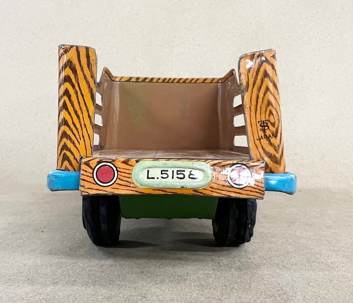 Tin Litho Friction Livestock Truck - RARE Chevrolet cattle truck - Made by  Taniguchi Shoten Japan - Friction Works, Paint and tires great