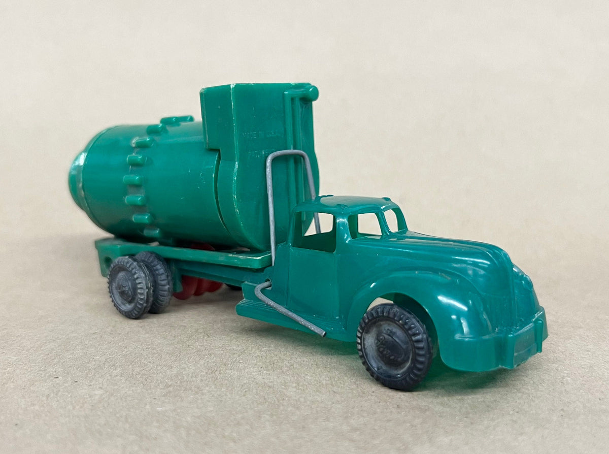 RARE Concrete Mixer Truck - Ideal Mechanical Toy, Made in the USA - No. I-662 2 - Original tires work Lift Mechanism on side works perfectly