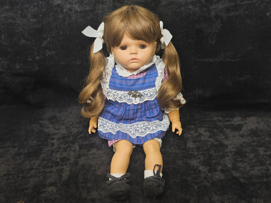 Gotz Dolls- 19" West German Girl Doll - with Original Box+ Instructions- Blue Plaid Dress with Lace Trim - Brown Hair / Brown eyes- Modell