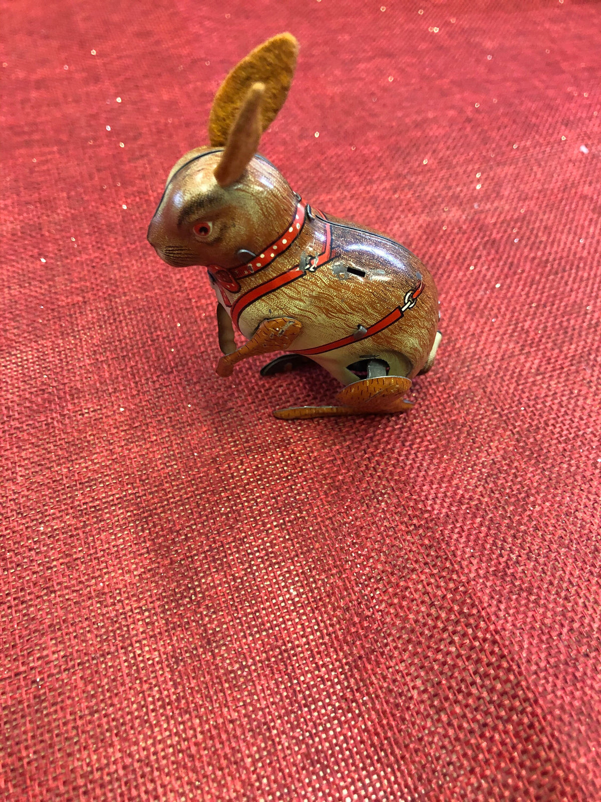 Wind Up Tin Litho Vintage Bunny
